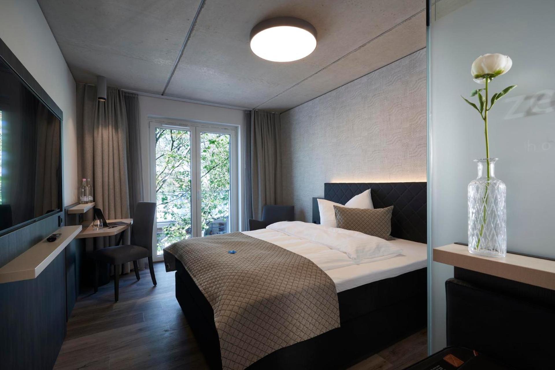 Hotel Zeitgeist Warburg Exteriör bild