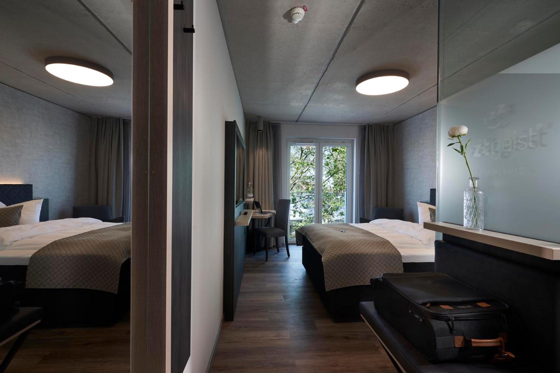Hotel Zeitgeist Warburg Exteriör bild